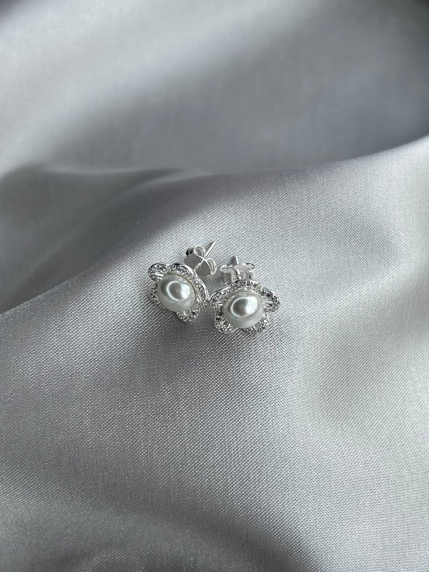 Aretes Flor y Perla