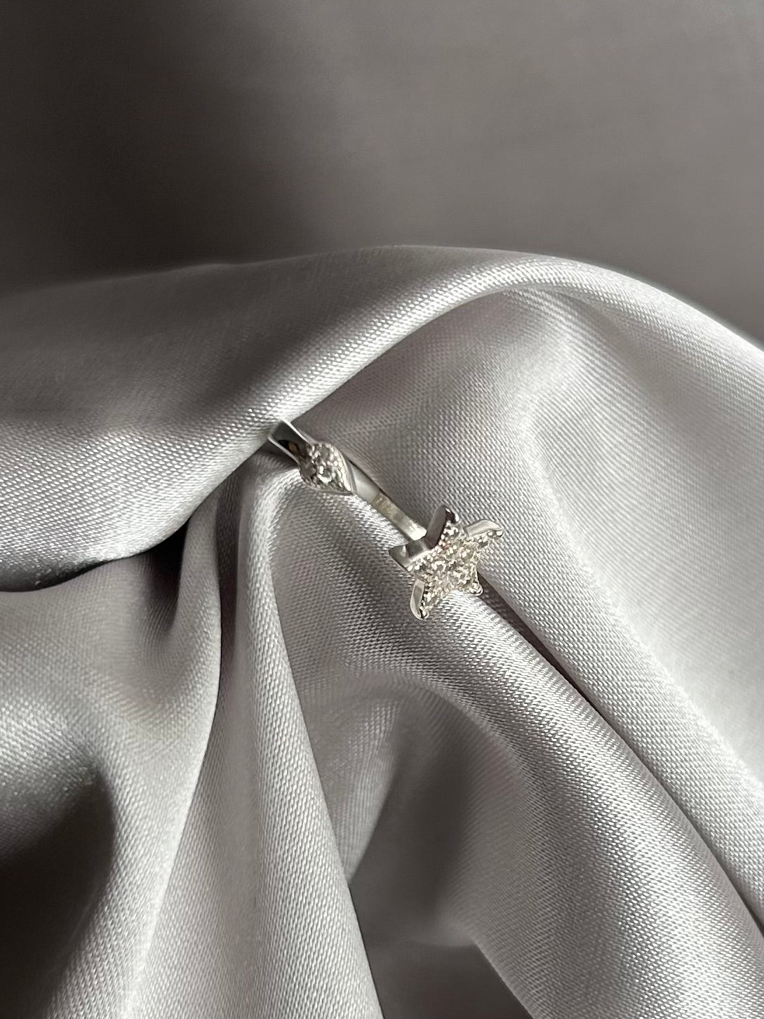 Anillo Meñique Estrella