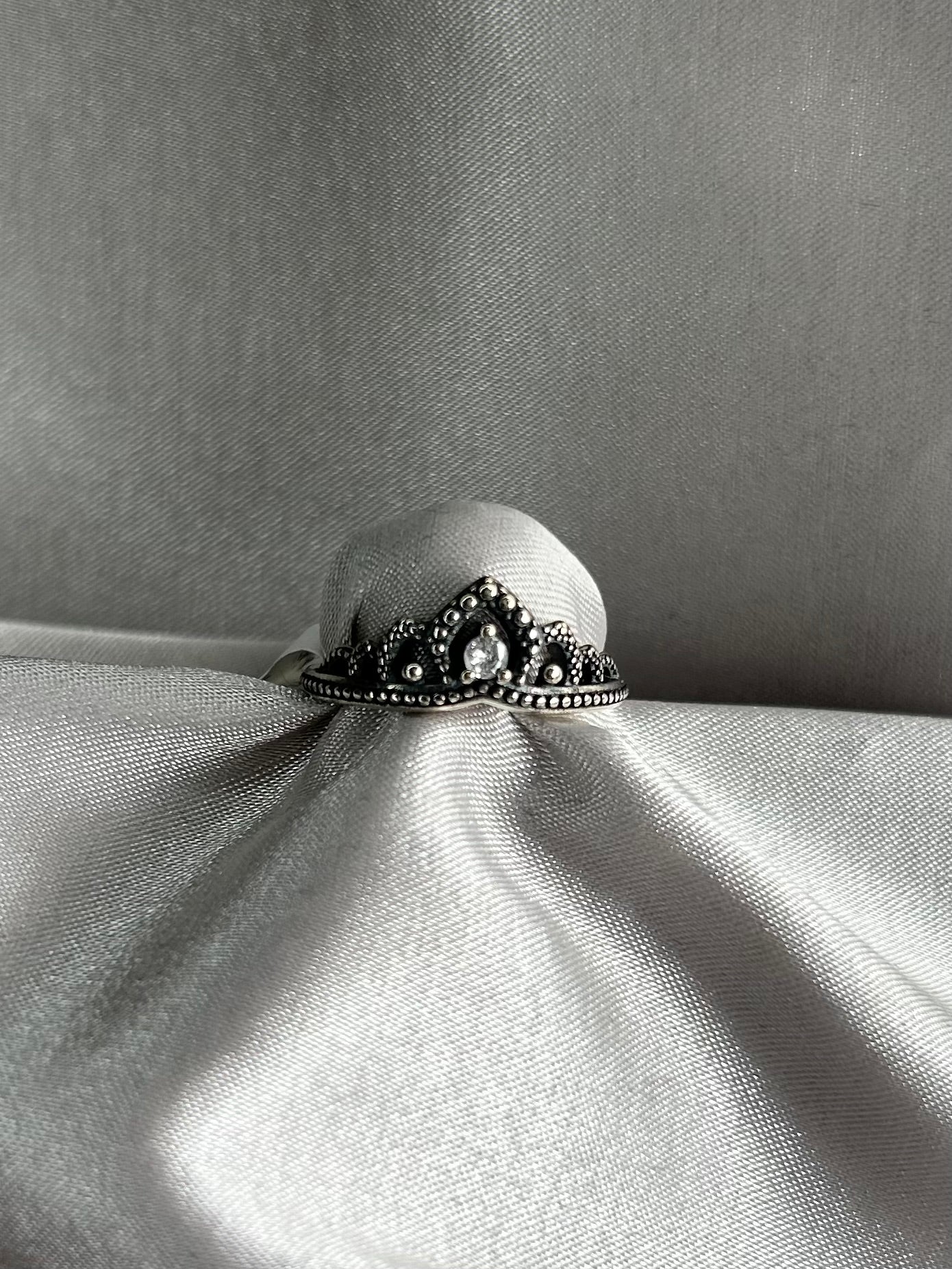 Anillo Tiara