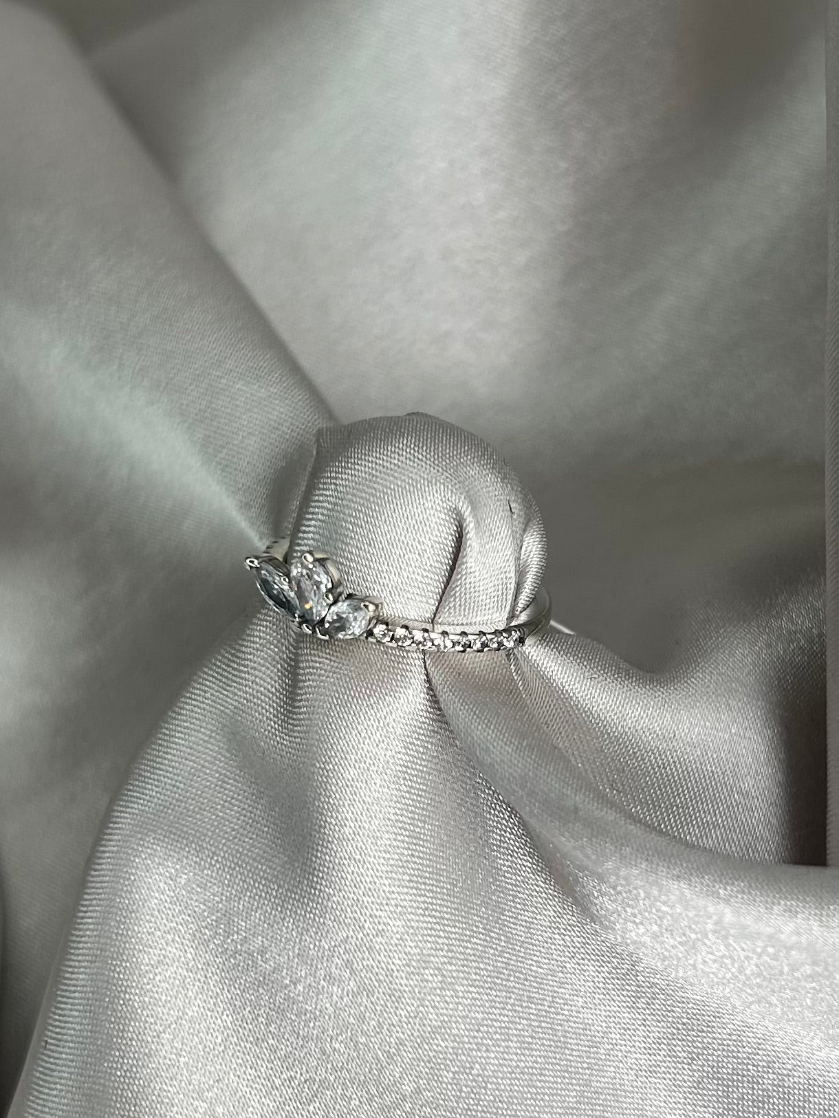 Anillo Media Churumbela con Coronita