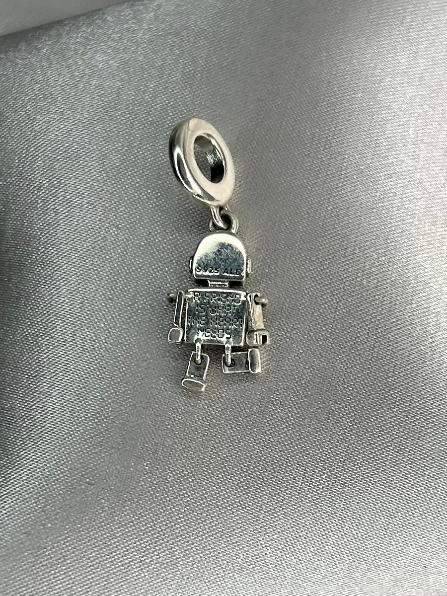 Charm Robot