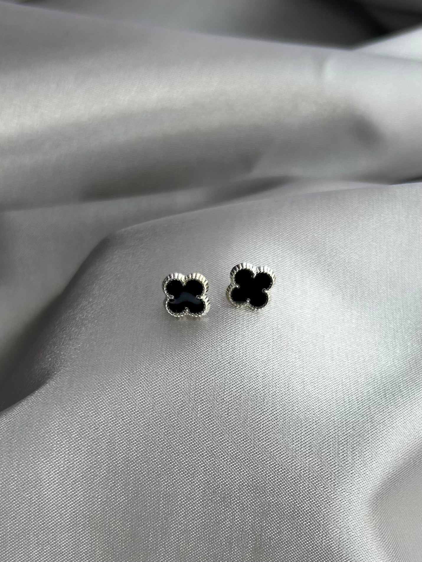 Aretes Tipo Van Cleef