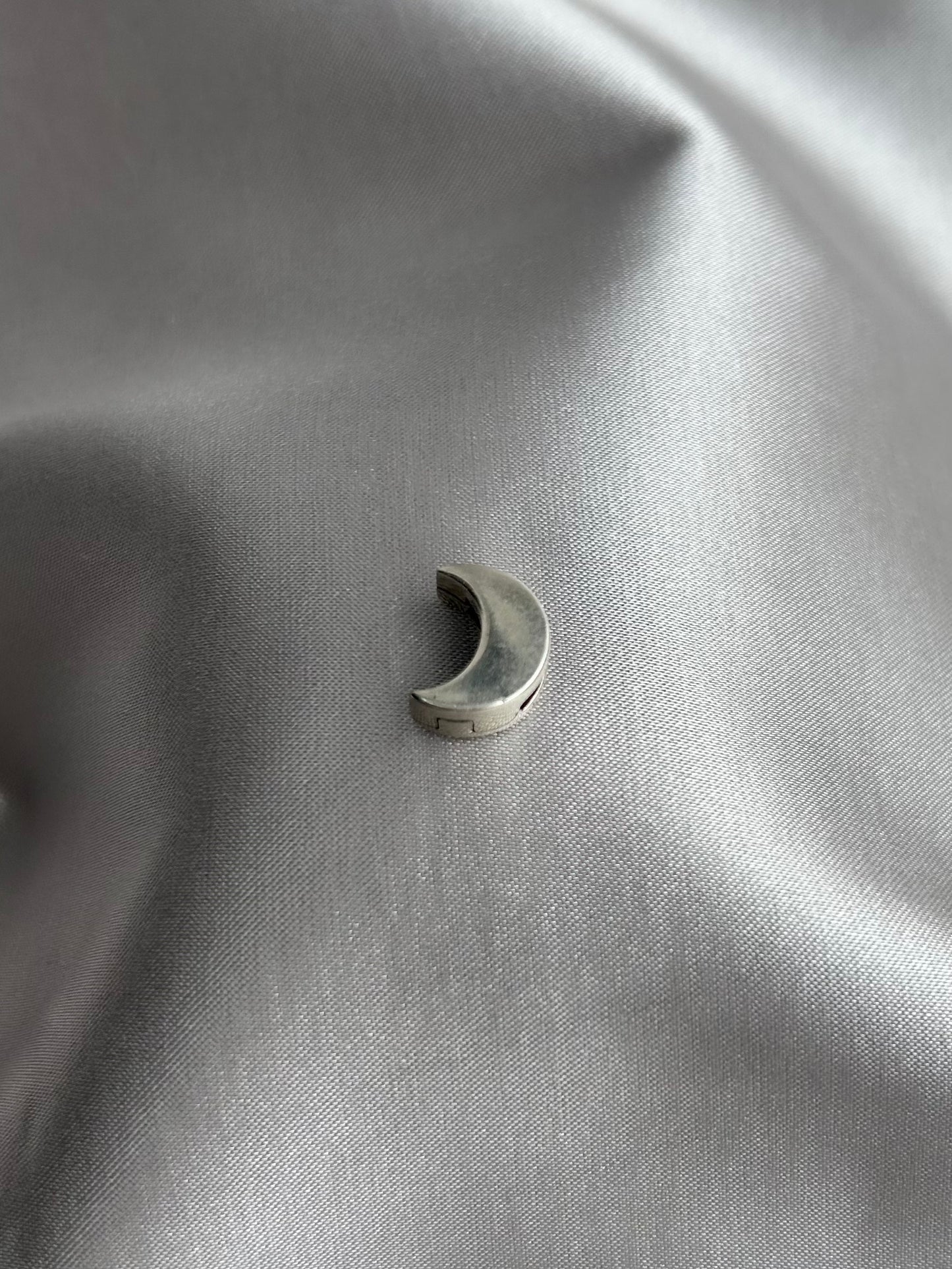 Dije Luna Tipo Pandora