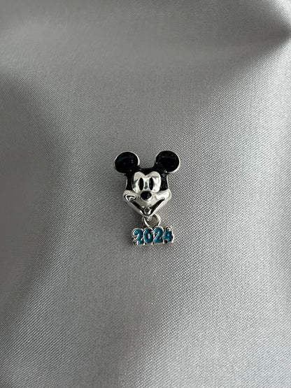 Charm Mickey 2024