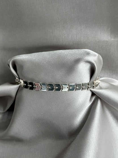 Brazalete Flechas Unidas