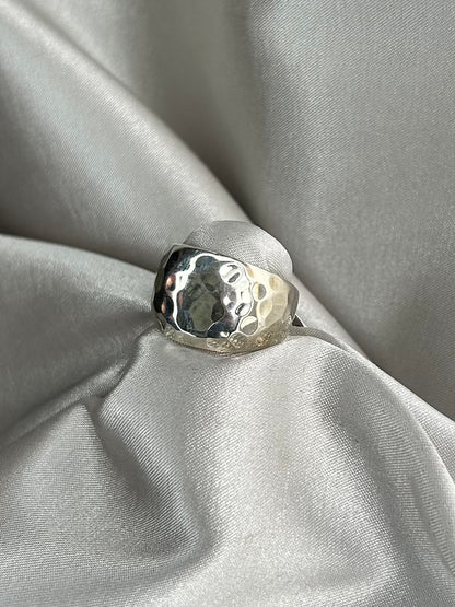 Anillo Efecto Martillado