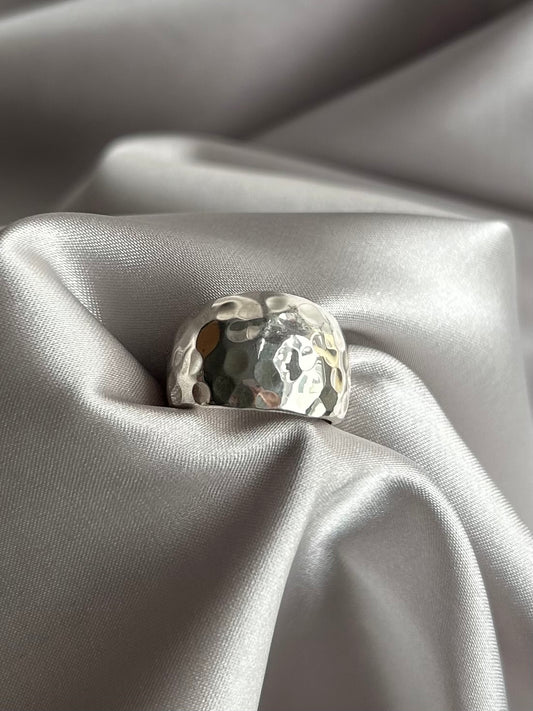 Anillo Efecto Martillado