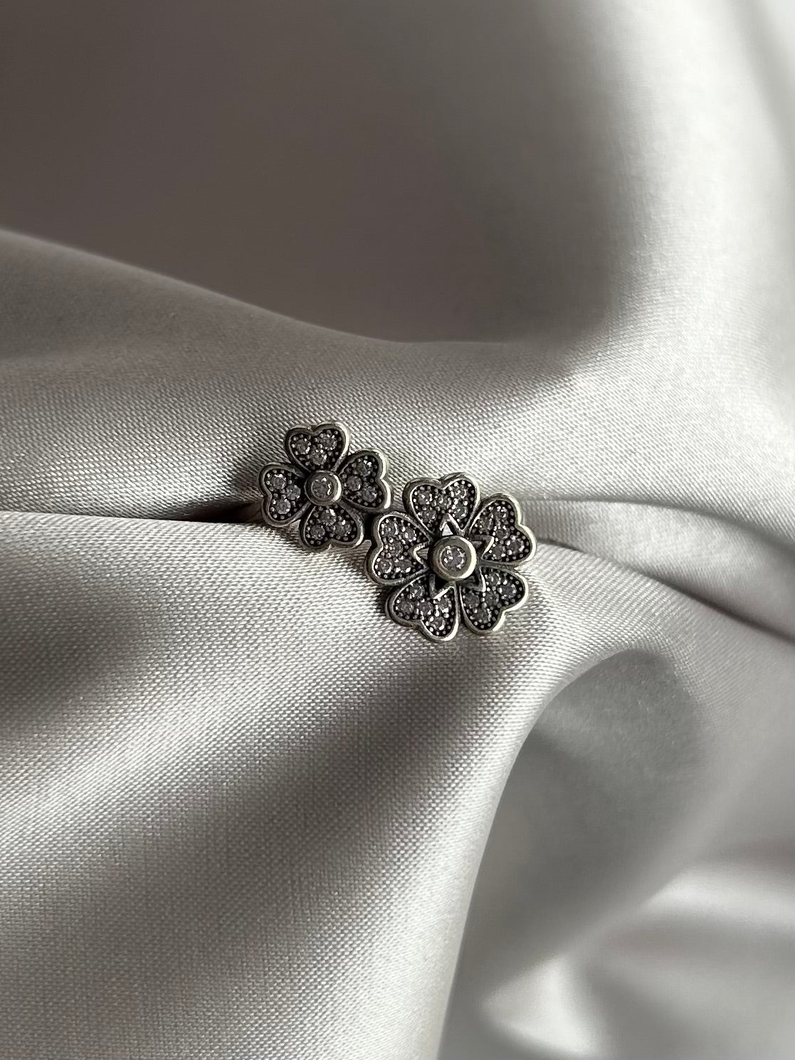 Anillo Flores