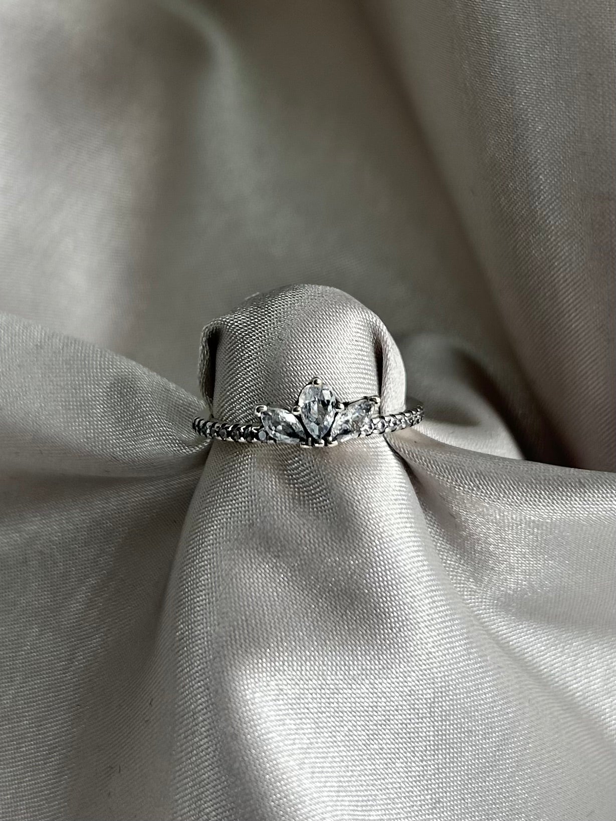 Anillo Media Churumbela con Coronita