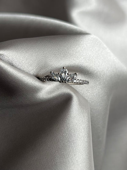 Anillo Media Churumbela con Coronita