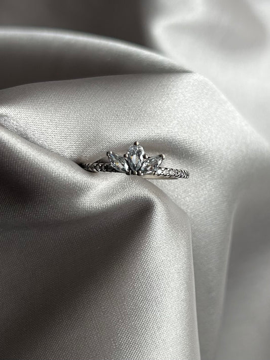 Anillo Media Churumbela con Coronita