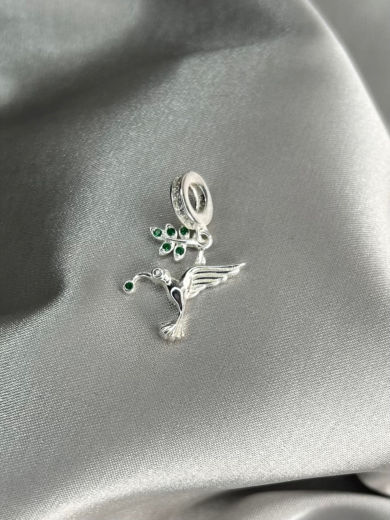 Charm Colibrí
