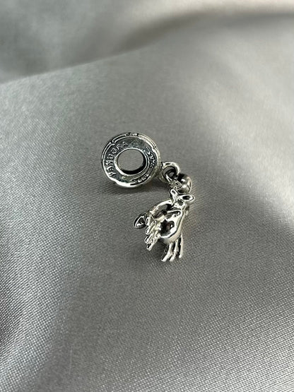 Charm Sebastián