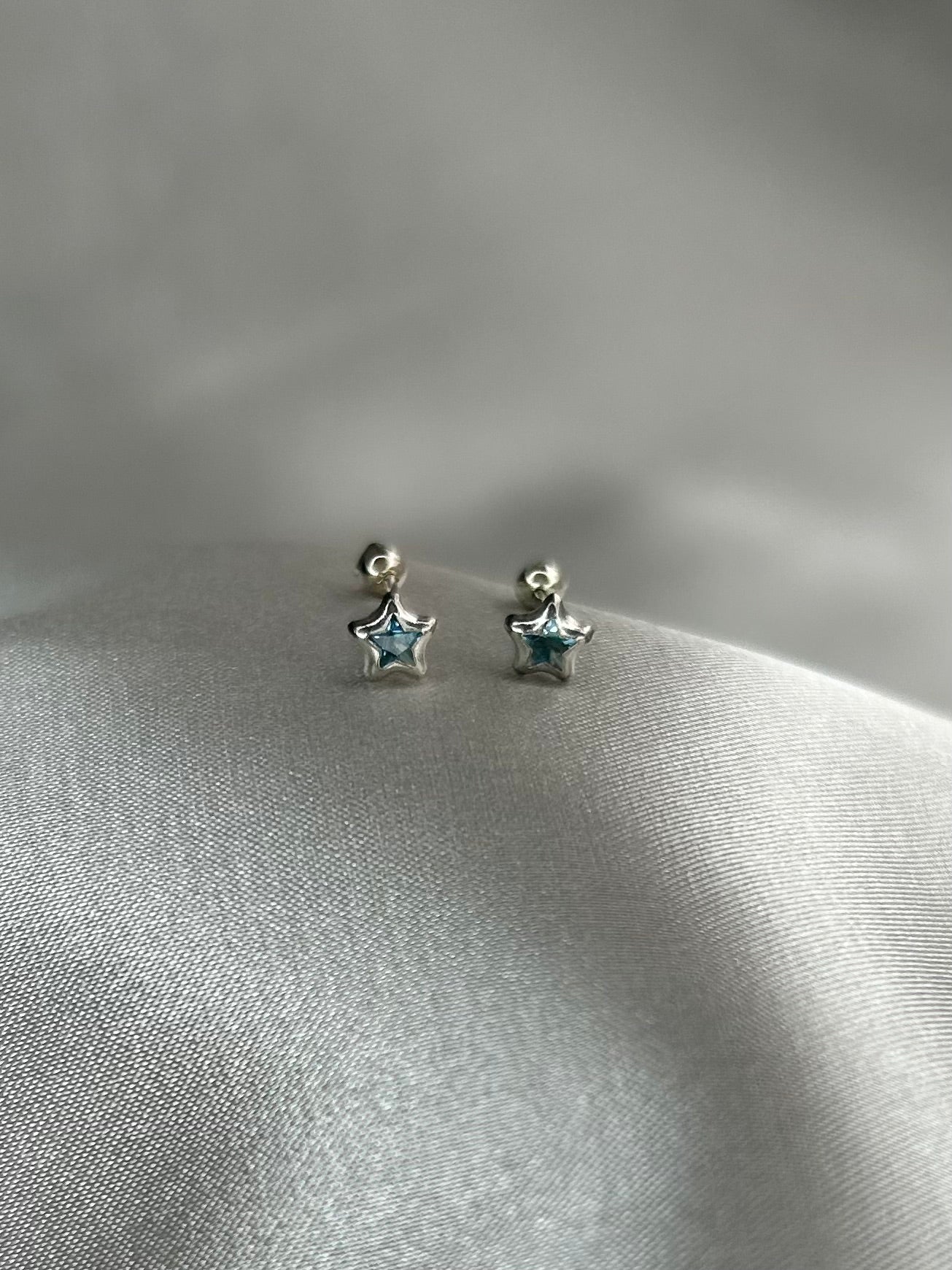 Broqueles Estrella Zirconia