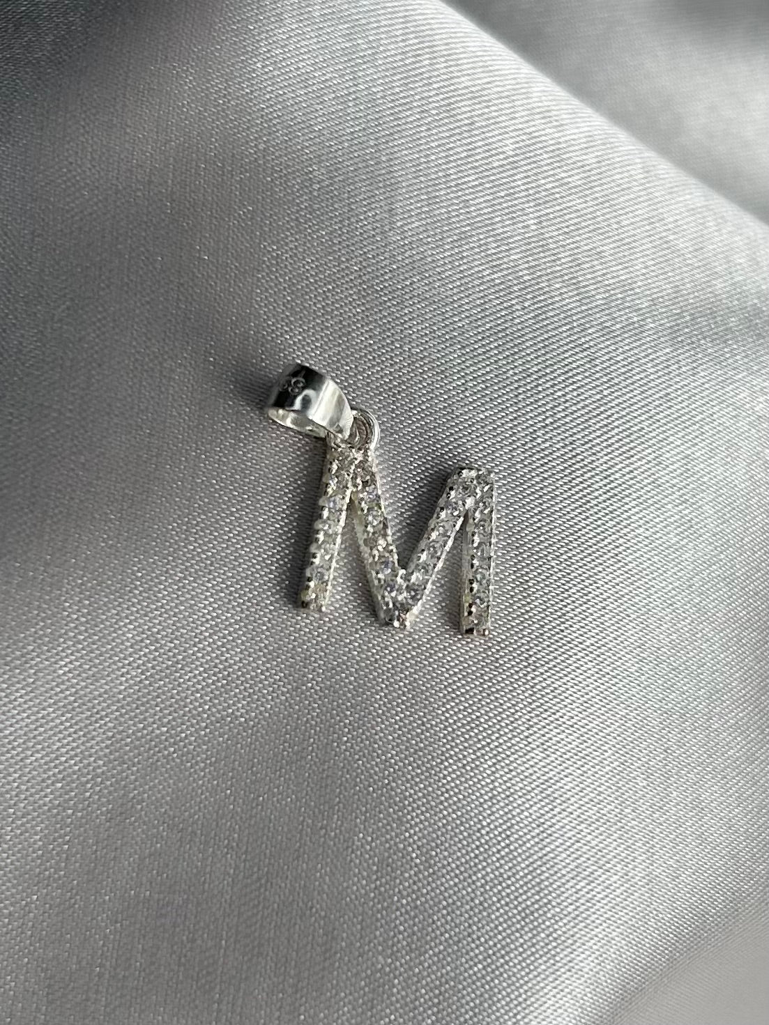 Dije Inicial Mini