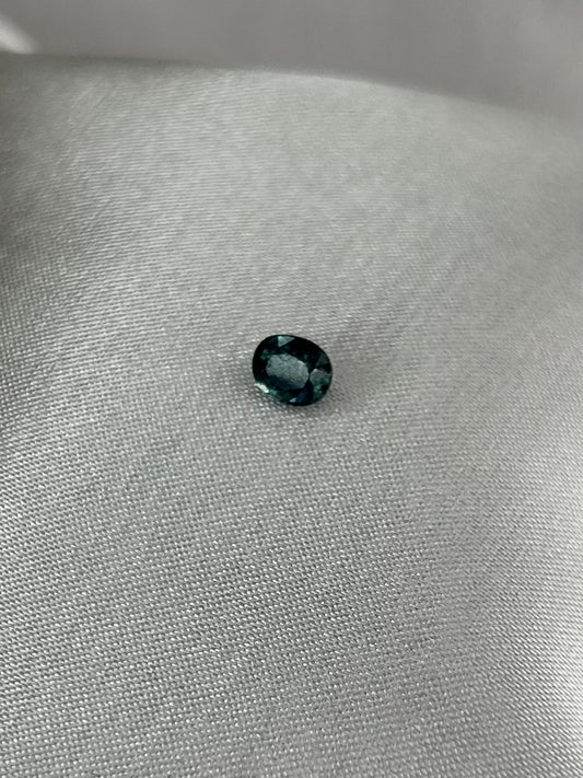 Zafiro Oval (Verdoso)
