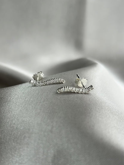 Aretes Ondulados con Zirconias