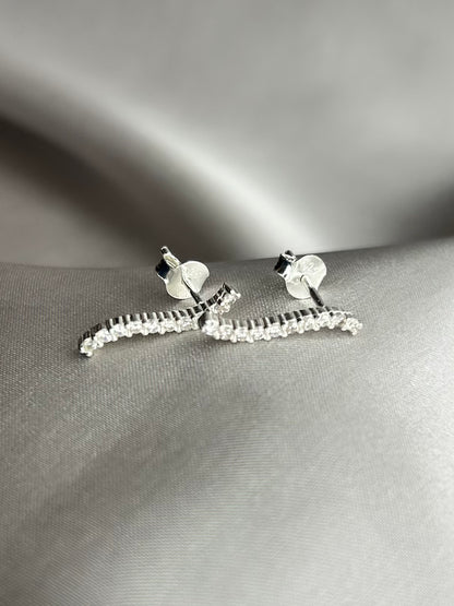 Aretes Ondulados con Zirconias